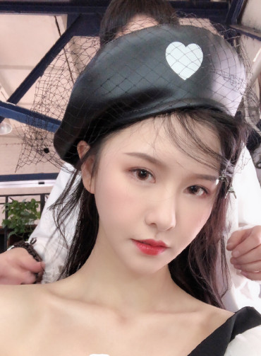 斗鱼一姐停播八天引争议,原因让粉丝瞬间泪奔