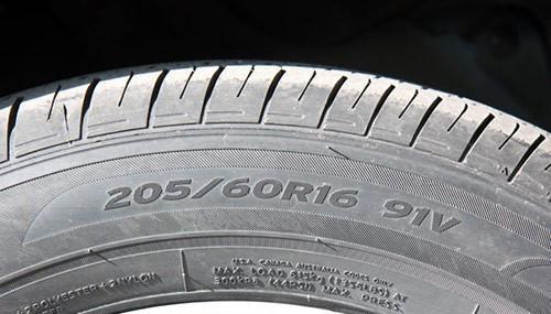 详解汽车轮胎上各个字母、数字所代表的含义