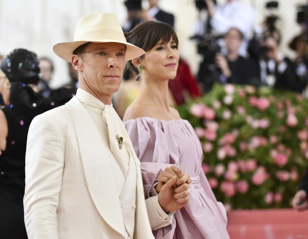 43岁本尼携妻子现身,公主比绅士抢眼