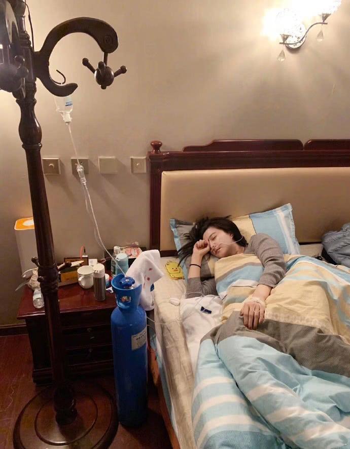 陈砺志朋友圈:范冰冰体力不支而输液