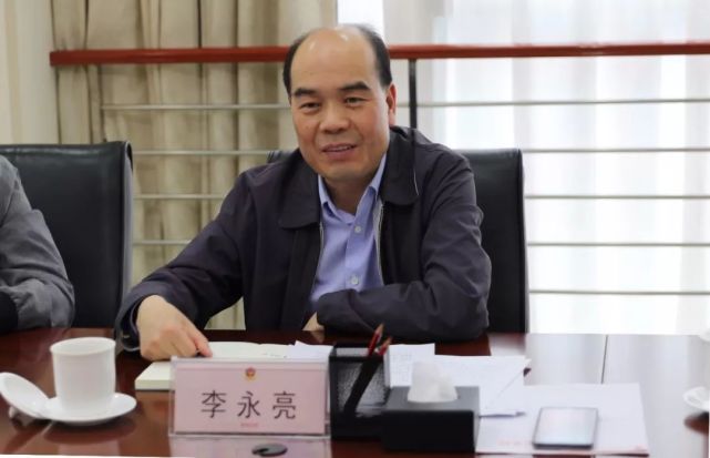 毛保国副局长对法制支队长期以来对分局的指导和帮助表示衷心感谢.