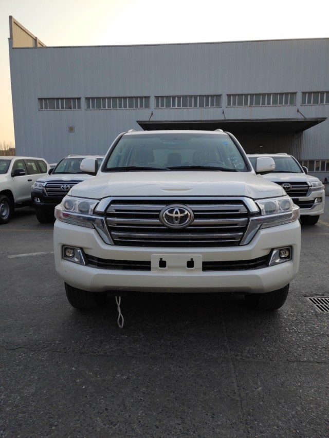 19款丰田兰德酷路泽5700 五月暖心暖惠价