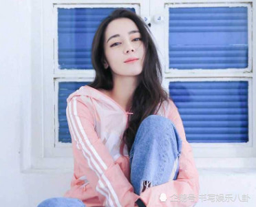 微博粉丝排行榜,雷佳音倒数,而他一枝独秀!