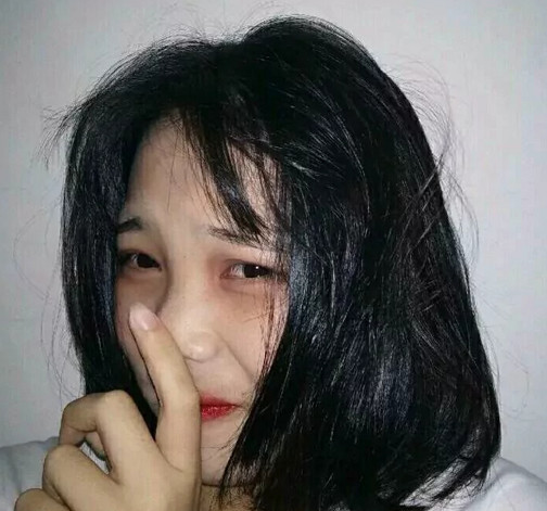 微丧·"你不懂"·头像:我从微笑掩饰心酸 可惜你从未看穿!