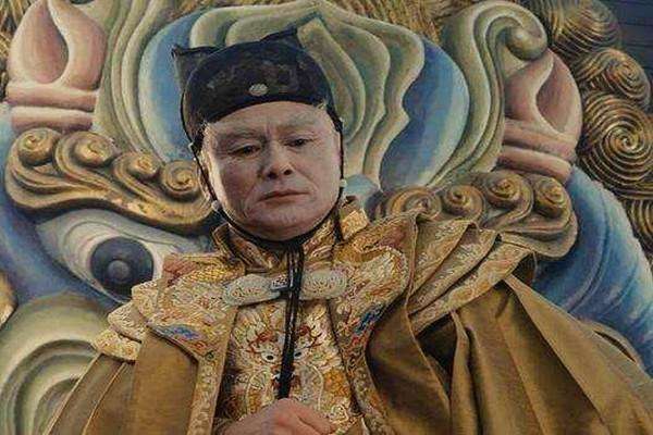 魏忠贤在明朝只手遮天,却斗不过一个刚刚继位年仅17岁的崇祯?