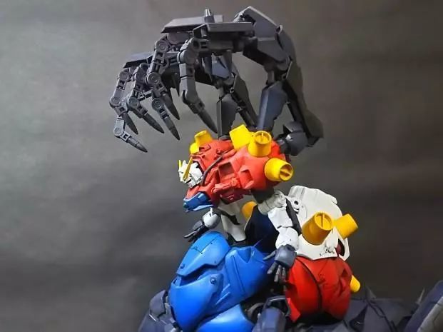 模玩控:变形金刚?机械触手巨蛛恶魔高达