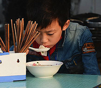 初中"扛把子"的3个特征,全中的连班主任都害怕,在学校里直接横着走!