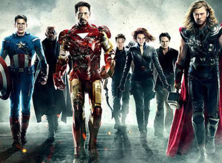 当复联英雄全部"娘化":钢铁侠的颜值,美国队长的腹肌