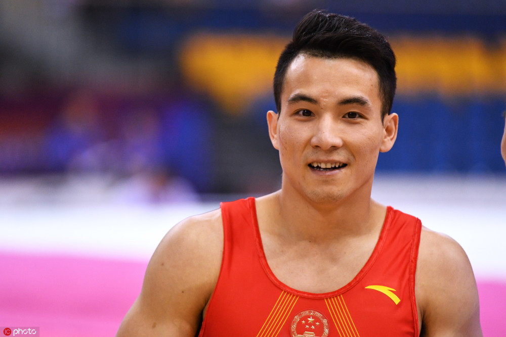 体操全锦赛斩获团体全能2金 邓书弟:谁说老将没梦想?