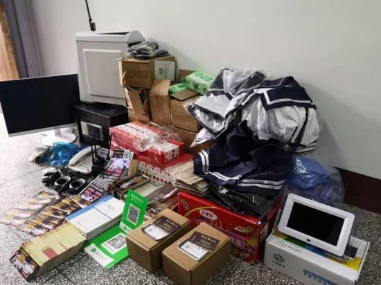 潜江警方端掉一涉黄窝点 多种性服务价格曝光