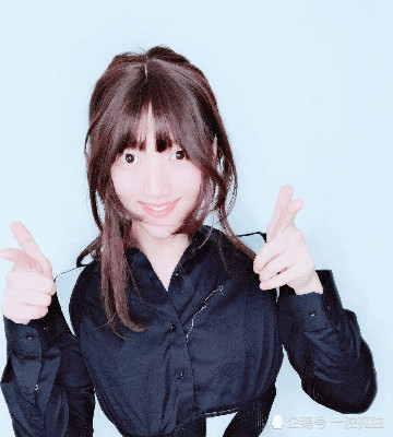 有一种"整容"叫阿纯换上男装,照片曝光后,网友:缺女朋友吗!