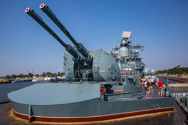 舰闻杂谈:老舰雄风—海军现代级136号完成改装,出海试航