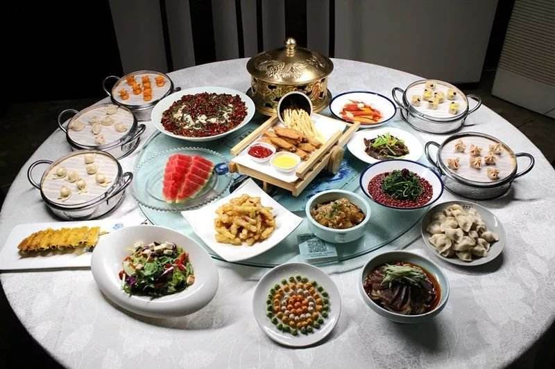 大厨在复原"烧尾宴"的时候,遇到了难题,他用这些办法解决