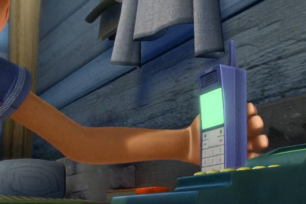 熊出没:光头强共换过三部手机,看到最后一部,才知道什么叫有钱!