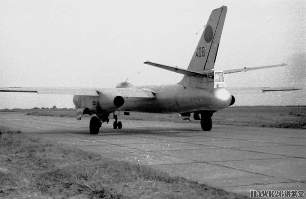 飞翔在欧洲天空的中国轰炸机 罗马尼亚空军装备的轰教-5珍贵照片