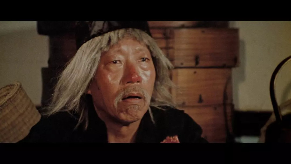 力捧亲人都不红,合作外人都成巨星,袁和平的袁家班怎么了?