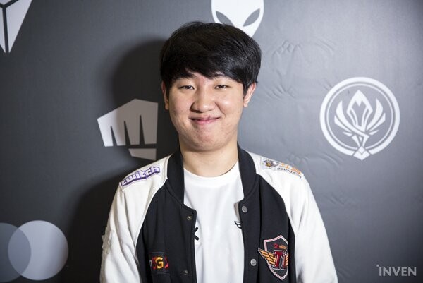 khan谈季中赛对手:比起theshy,impact威胁更大