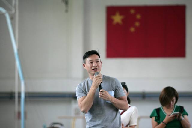活跃在体操圈昔日冠军都有谁?滕海滨当教练目标带出奥运冠军