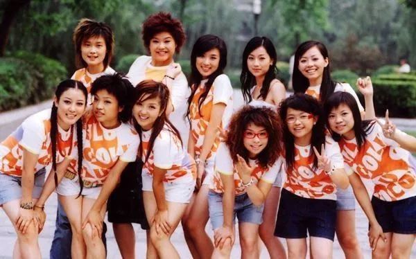 70年来中国女性服饰变迁史 你的时尚 都是爸妈玩剩的 腾讯新闻