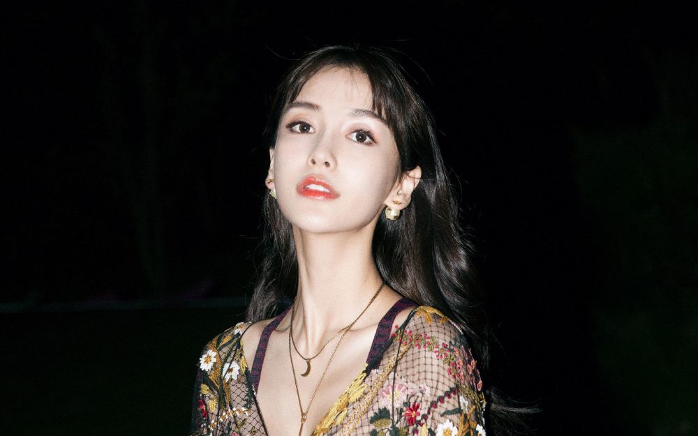 杨颖|Baby哭戏登热搜榜首，“微笑唇”阻碍了她的演技？