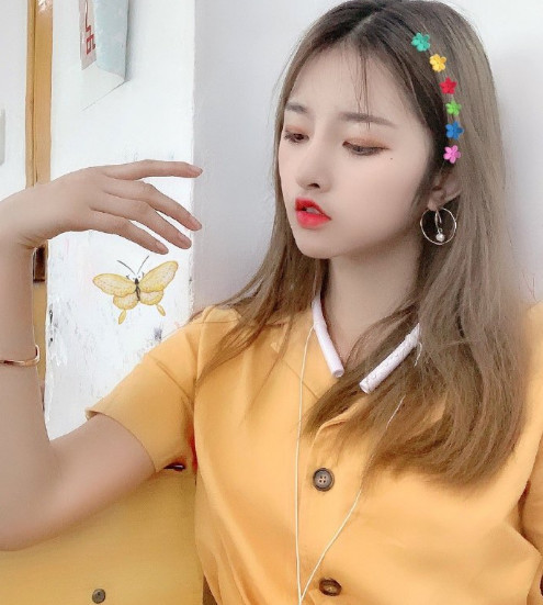 次惑小仙女教室煮青苔吃,还有长毛的百香果,真是什么都敢吃啊