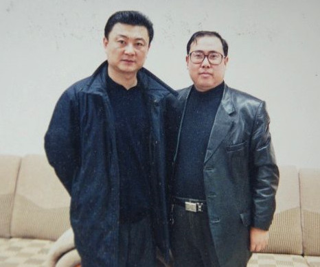 央视主持人王宁,"隐瞒"了31年老婆?没想到是我们熟悉的她
