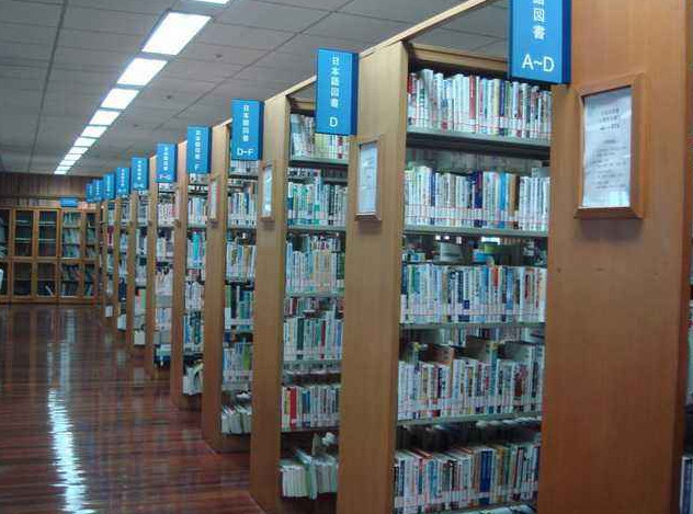 圖書館,大學生