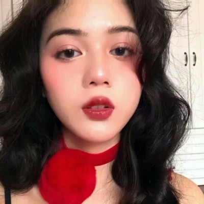女生最“宠幸”的3个手机软件，QQ上榜，最后一个怕是羞于见人