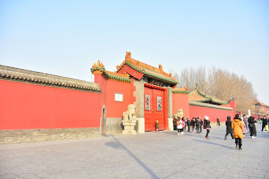 11月17日黄历宜忌,宜:伐木、作梁、架马