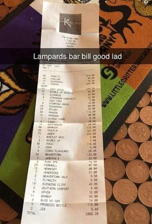 兰帕德率队庆祝一夜花2800镑账单209瓶啤酒和各种烈酒