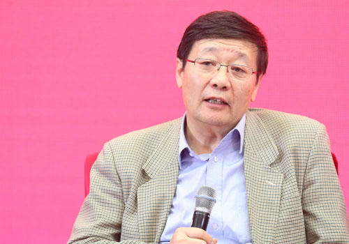 楼继伟谈市场经济三个特点:经济增长最大动力