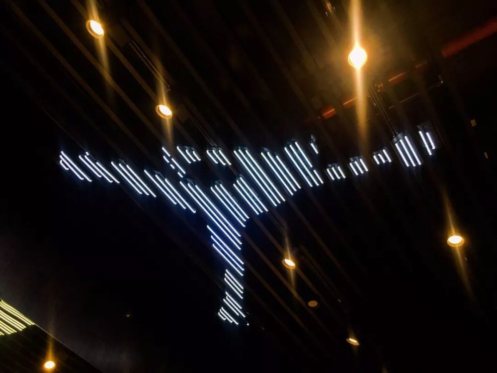 广州最大的AJ旗舰店终于开业!就在北京路!