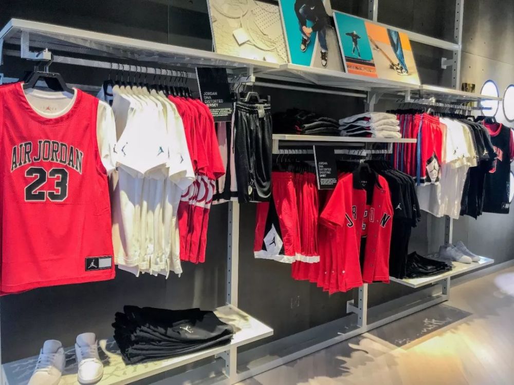 广州最大的AJ旗舰店终于开业!就在北京路!