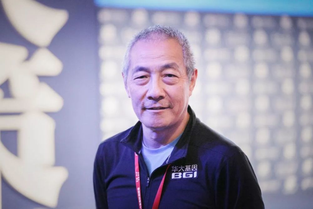 大跌,质疑背后,狂人汪建如何重建华大这座"基因乌托邦"?_腾讯新闻