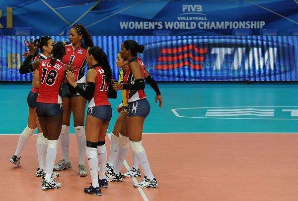 当然,我们还是希望里维拉能尽快从悲伤中走出来,尽快回归多米尼加国家