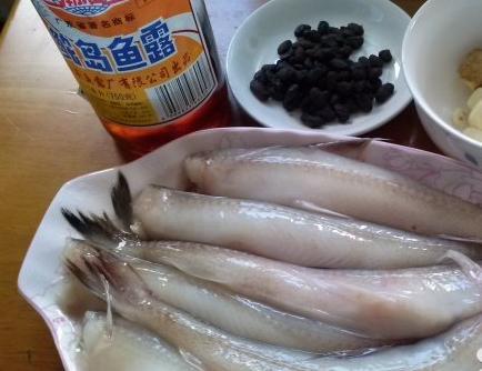 忒鱼是潮汕人的叫法,它的学名叫做豆腐鱼