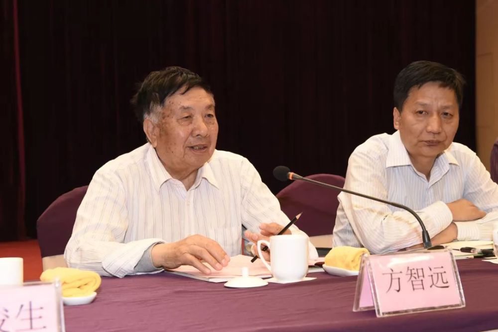 中国工程院院士方智远带队调研指导杭州种业集团