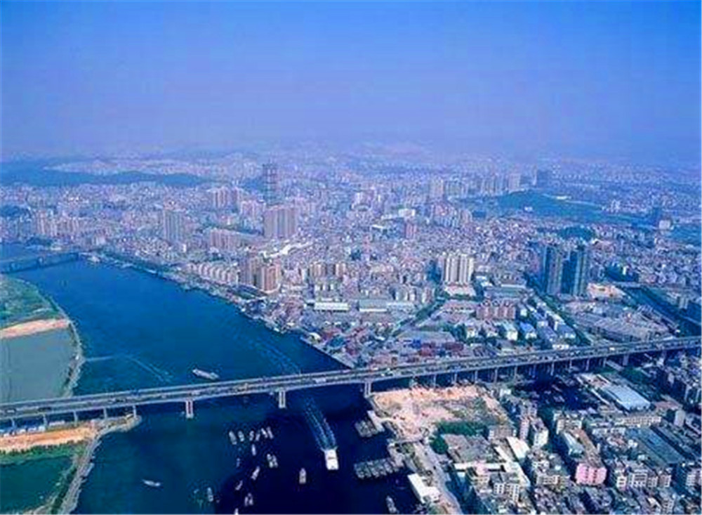 经济总量和知识总量_世界经济总量图片