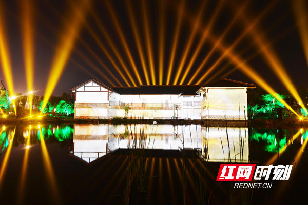 惊艳!最炫光影秀迎盛会 点亮璀璨衡东