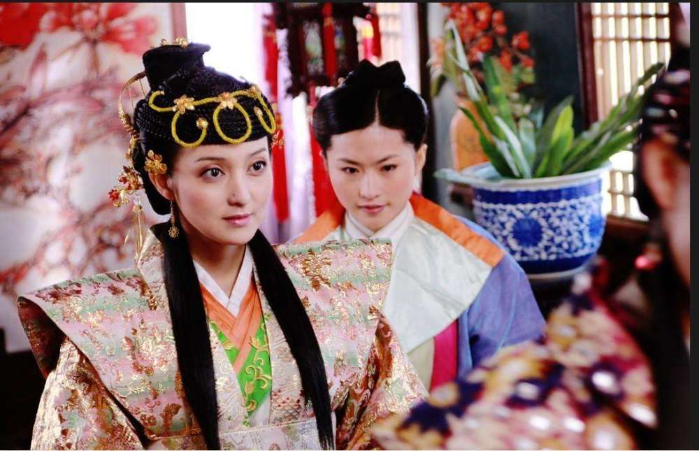 (田贵妃剧照)