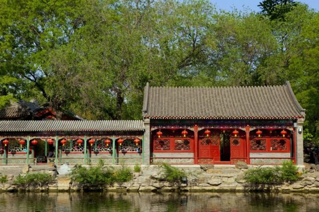 皇帝来了也得低头 京城里的这些红砖青瓦房太赞