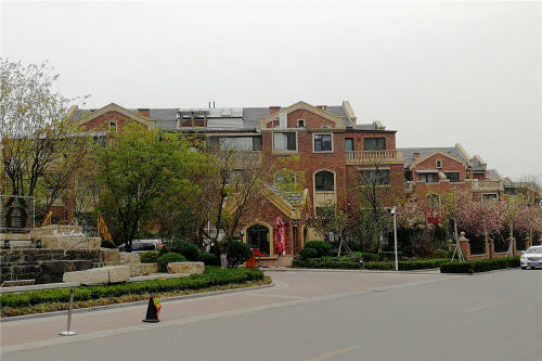 潍坊市中心也能住别墅 中海蔷薇溪谷评测