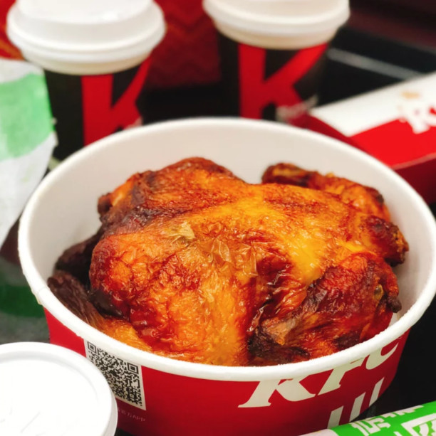 肯德基也有烤全鸡,在这两个时间才上架,只因太实惠了怕亏本