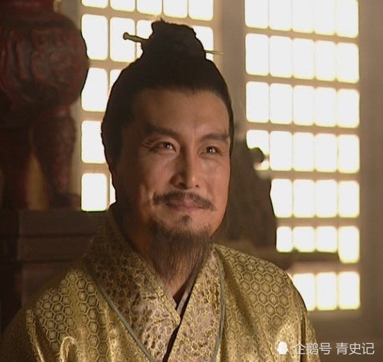 燕青|燕青为何对宋江心存不满？你看宋江干了什么，害苦了燕青