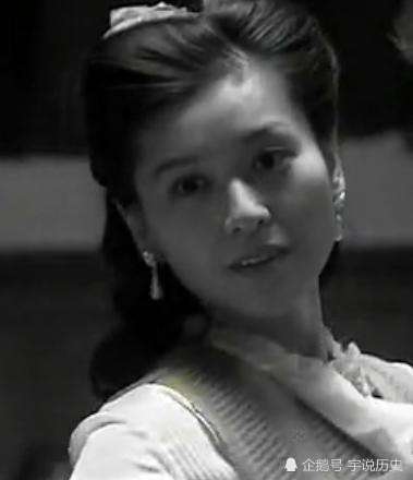 新版亮剑楚云飞的女朋友刘诗吟,在现实中