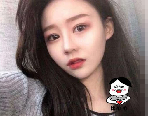 温婉大胆秀 整容鼻 网友却直言欣赏不来 哪里来的 鼻妖