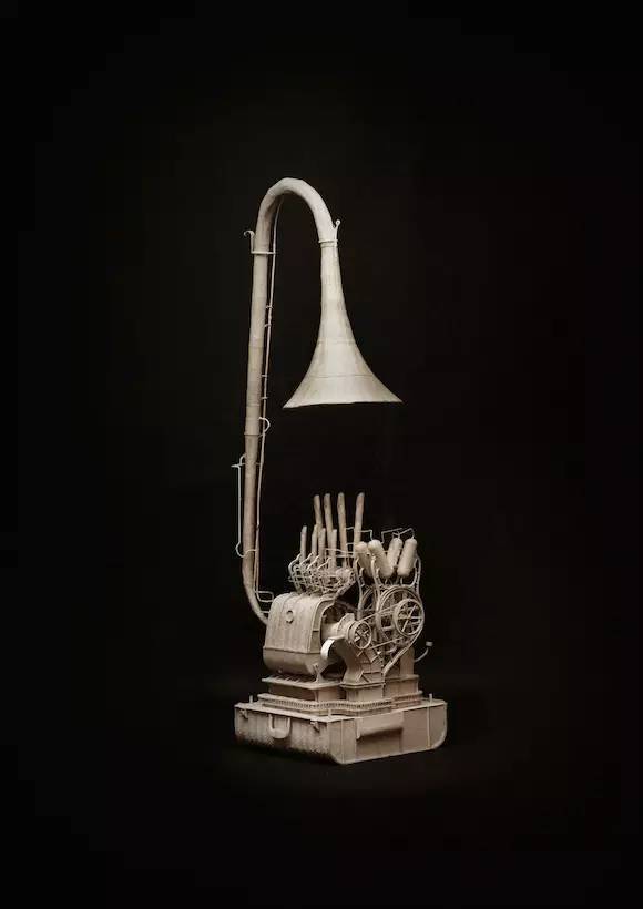 它们有序地构成一台复杂的机械没有哪一个环节是胡乱缠绕的齿轮,活塞