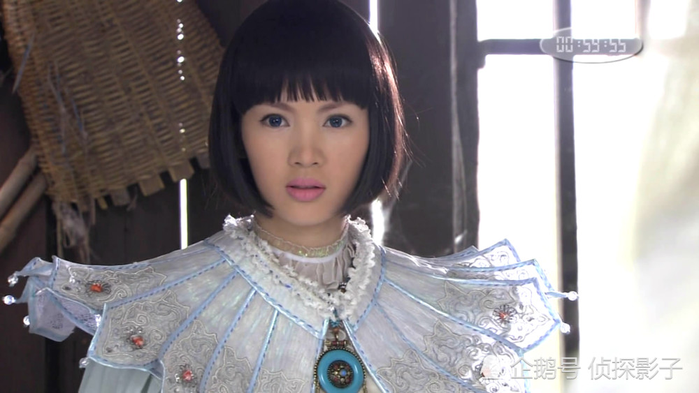 衣领比脑袋还大的古装女子,后简时髦,绿姬霸气,西林春甜美