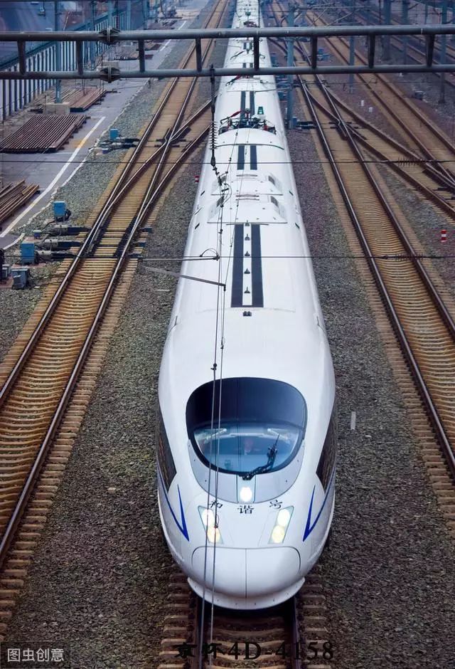 西安到南京的高铁,共有3个路线,其中有2个路线经过淅川,最终最有可能