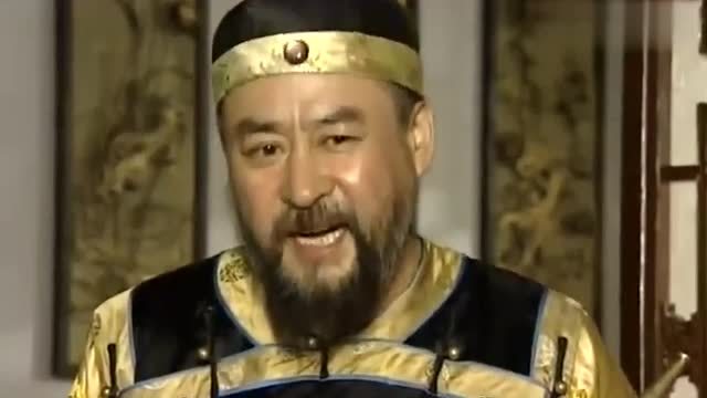 能让和珅磕头的金大烟袋,到底是什么人物?原来还有这等典故